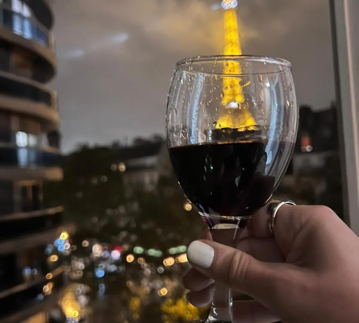 דירה Center Eiffel Tower View
